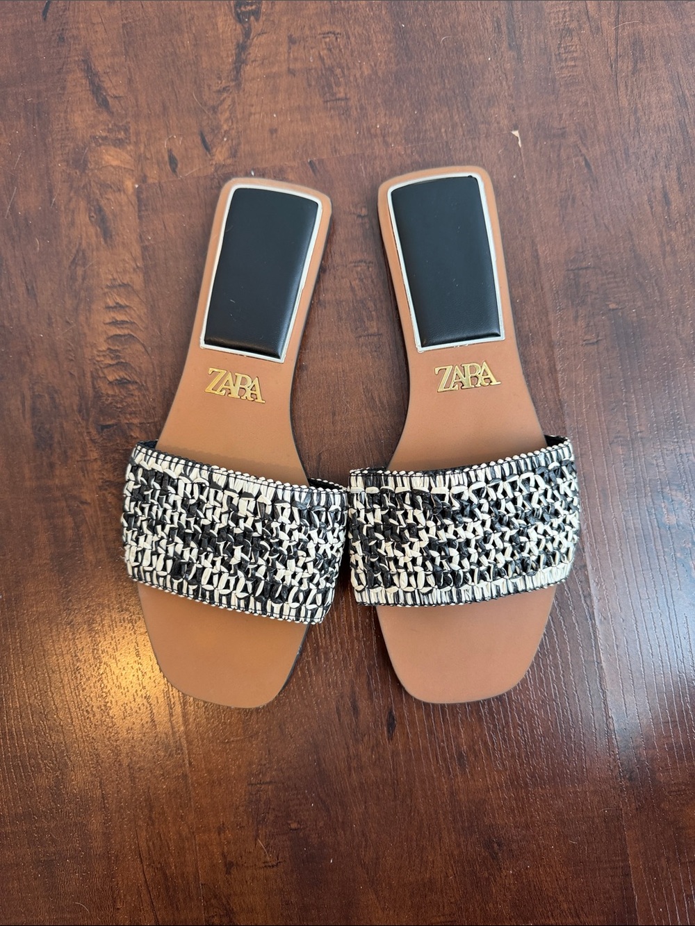 Zara Sandals